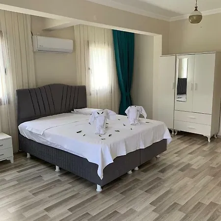Vesper Suites Villas